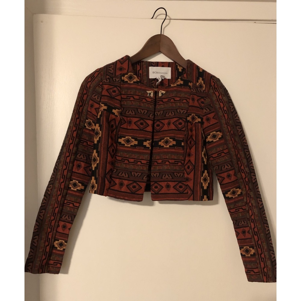 Beautiful patterned jacket/blazer